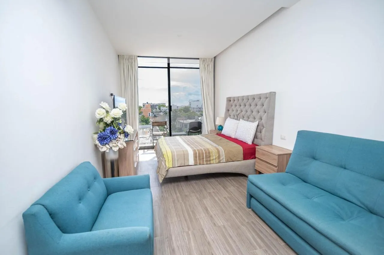 Apartment 404 Vanessa - Modern Apt Ideal For A Couple, Centrally Located Near The Beaches Playa del Carmen