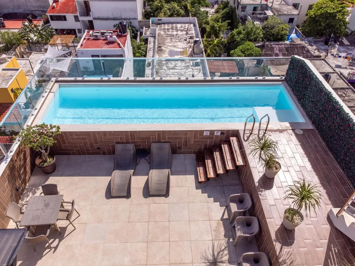 Apartment 404 Vanessa - Modern Apt Ideal For A Couple, Centrally Located Near The Beaches Playa del Carmen
